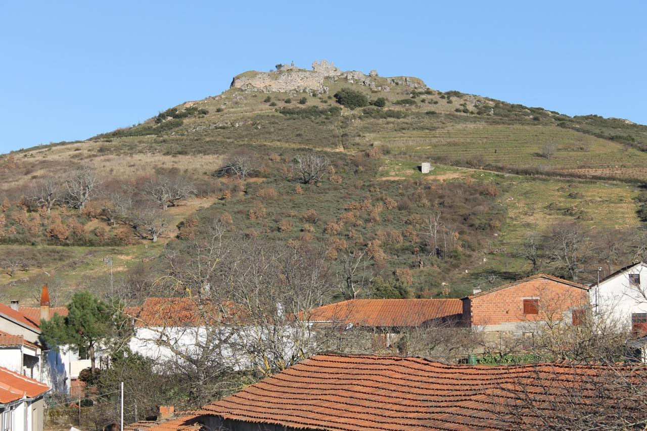 Ruinas do Castelo-Imóvel de interesse publico