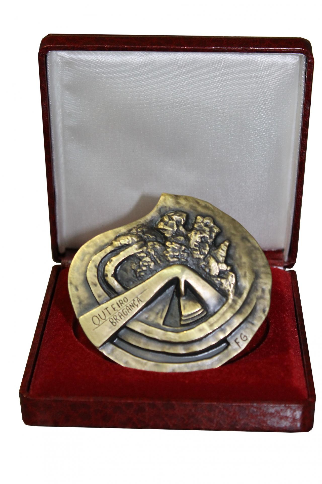 Medalha verso